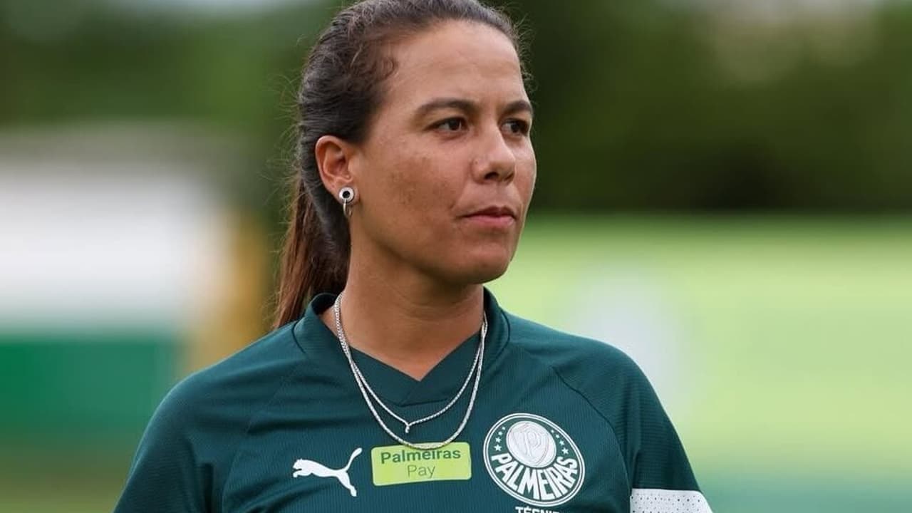 Técnica do Palmeiras analisa confronto com o Cruzeiro no Brasileirão Feminino