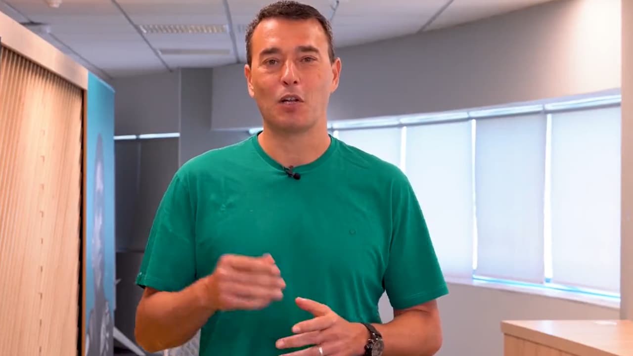 André Rizek destaca desempenho de titular do Flamengo na vitória sobre o Grêmio