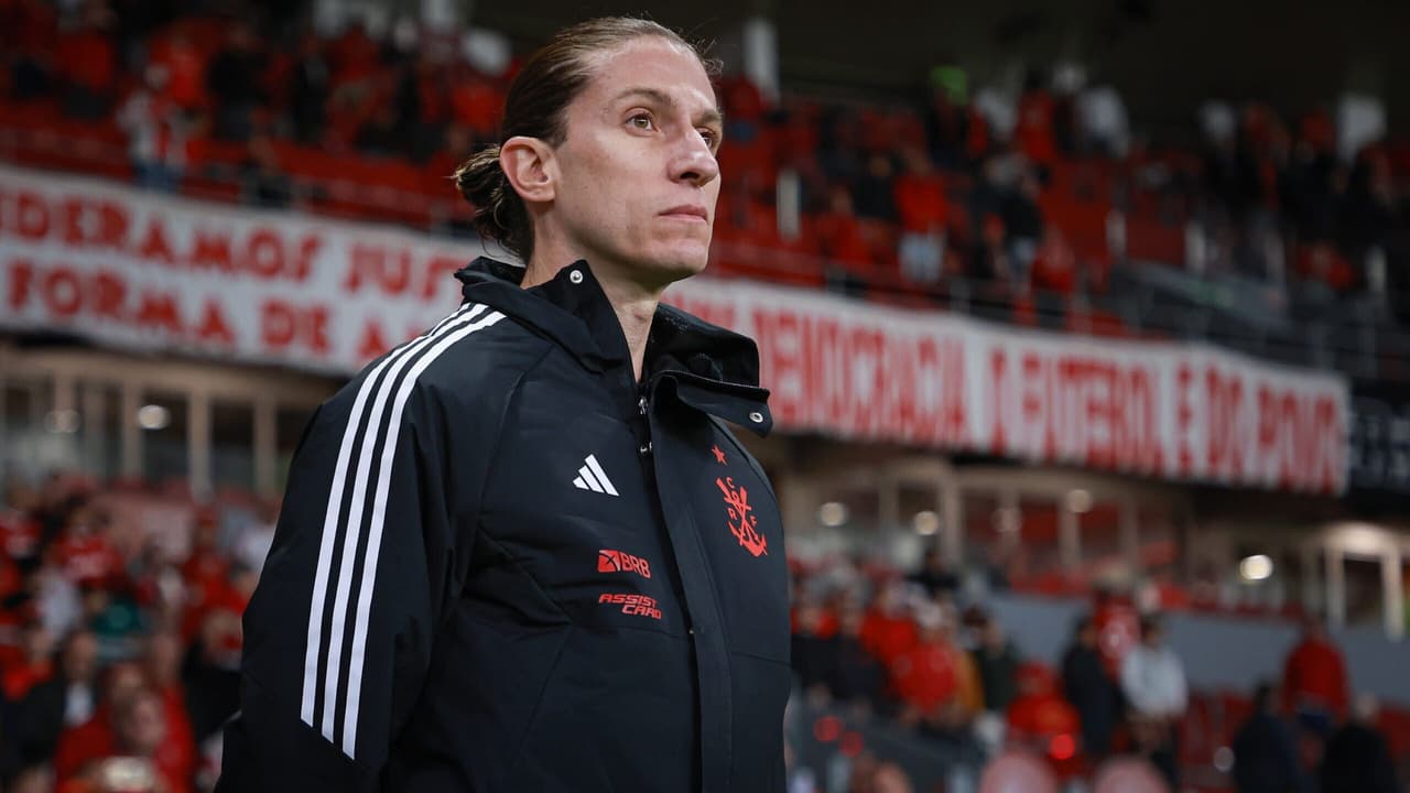 Filipe Luís elogia Pedro e fala sobre confronto decisivo contra o Internacional.