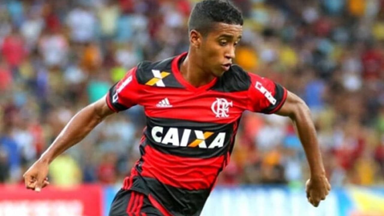 Flamengo x Mirassol: Ex-jogadores rubro-negros retornam ao Maracanã para reencontro com torcedores.