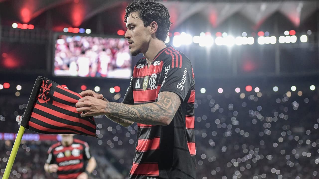 Pedro analisa seu gol na goleada do Flamengo: Faço bastante