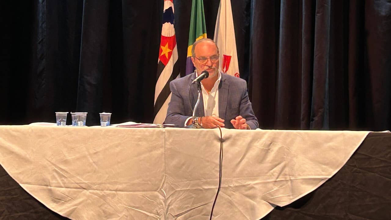 Corinthians almeja equiparar-se à grandeza do Flamengo no futebol brasileiro