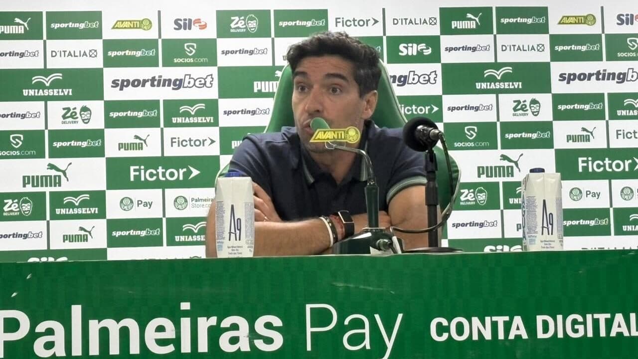 Abel valoriza conquistas em resposta à torcida do Palmeiras antes do clássico
