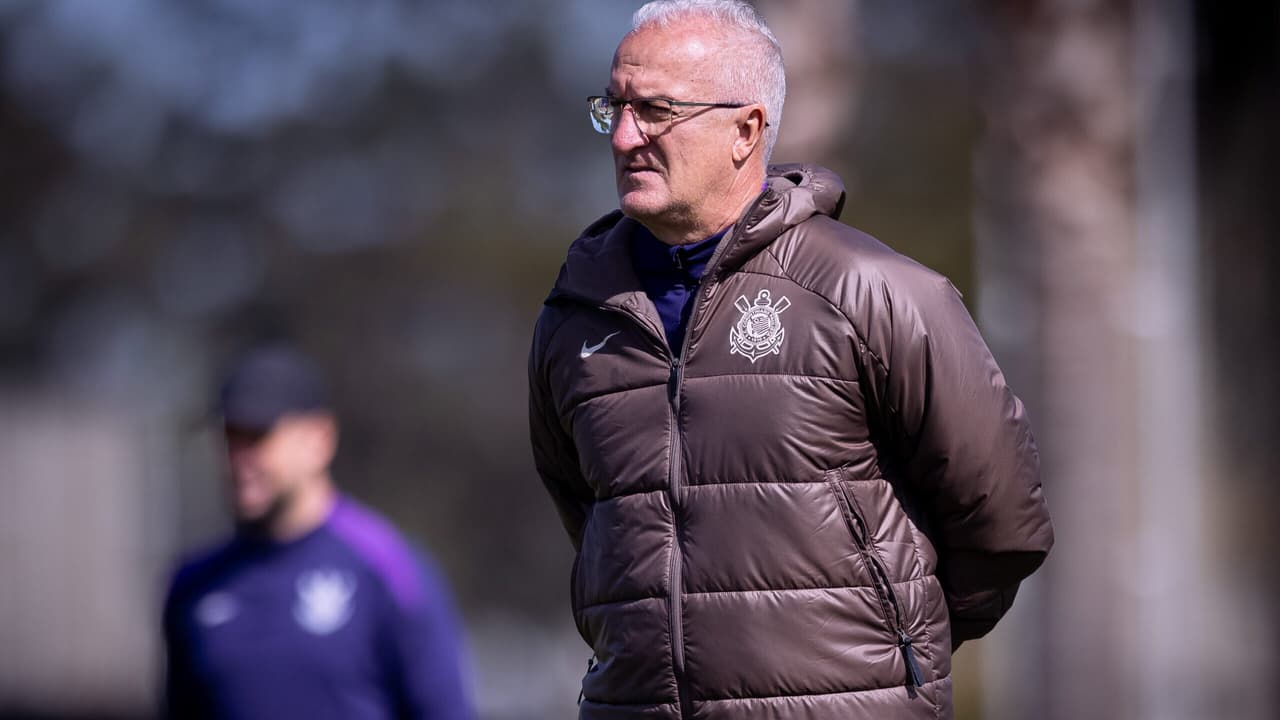 Corinthians planeja poupar titulares diante do Fortaleza antes de decisão crucial.