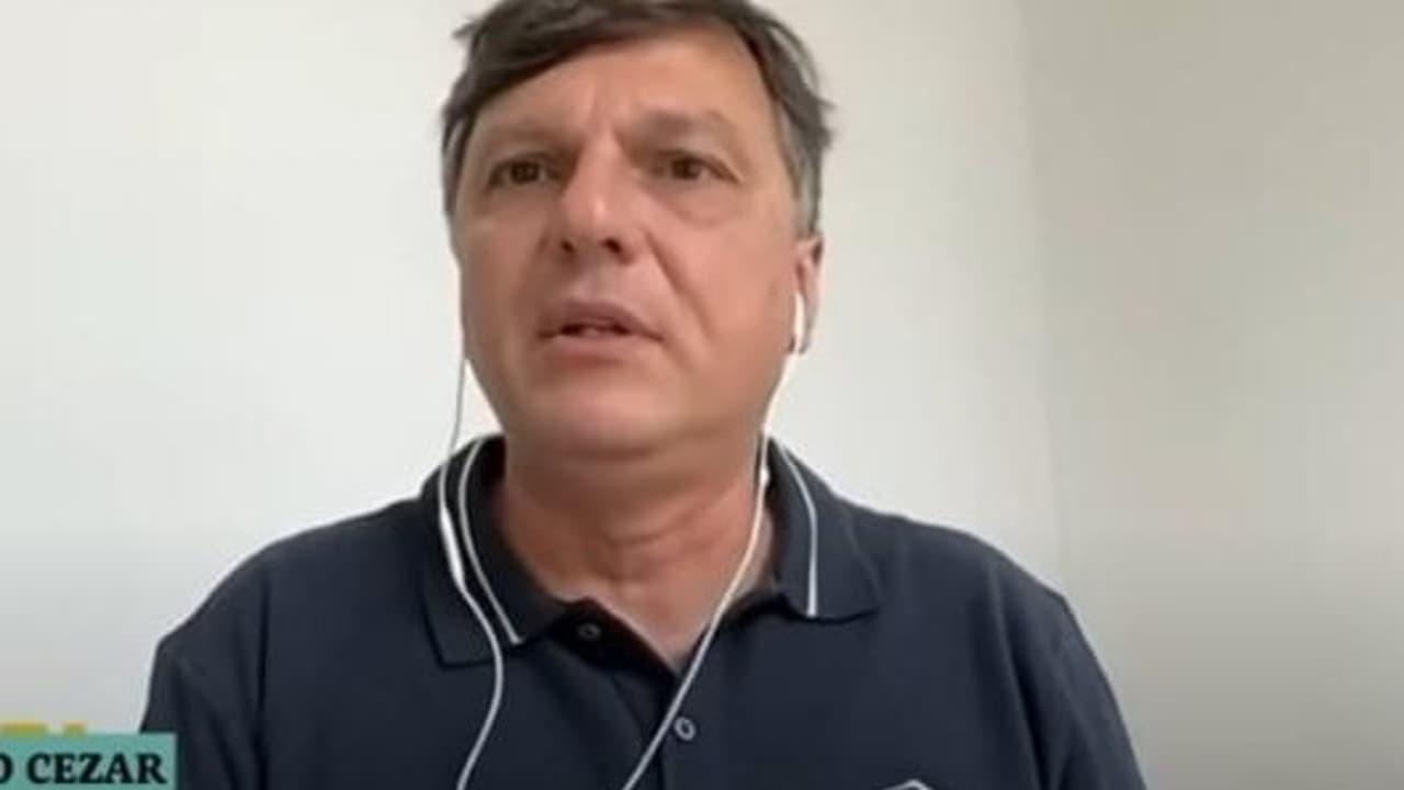 Problema evidente apontado por Mauro Cezar após derrota do Flamengo: análise profunda.
