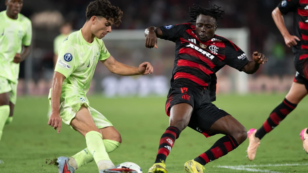 Barcelona analisa situação do carrasco do Flamengo no futebol europeu