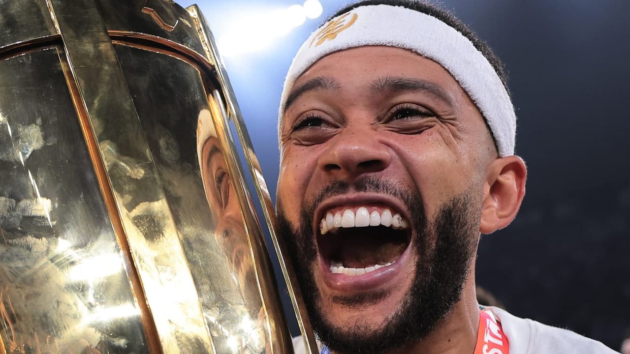 Provocação de Memphis ao Palmeiras ganha destaque após vitória do Corinthians.