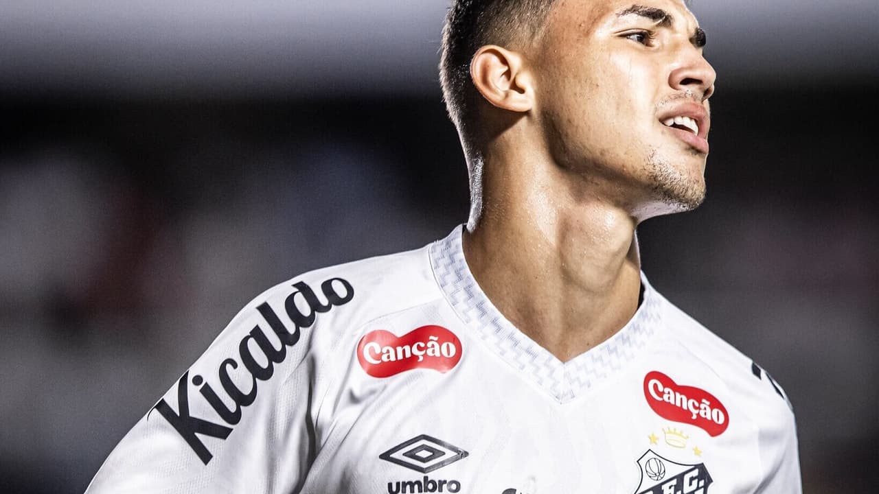 Santos devolve Deivid Washington ao Chelsea