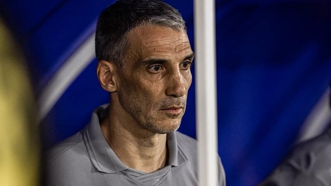 Vojvoda analisa estreantes 'gringos' e elogia mentalidade de jogo do Santos