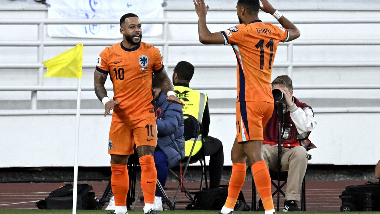 Lenda da Holanda, Van Persie manda recado para Memphis: 'Parabéns'