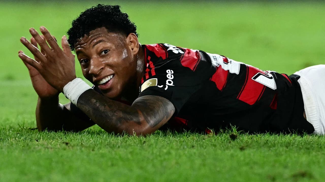 Conmebol Pigmenta Erro na Expulsão de Plata em Flamengo x Estudiantes: A Nação Pede Respeito!