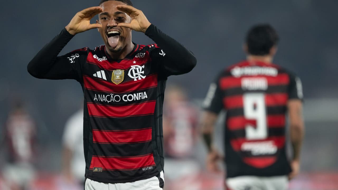 Samuel Lino revela quais jogadores do Flamengo mais chamaram sua atenção