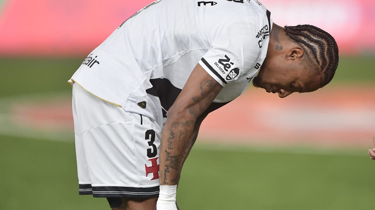 Diniz atualiza sobre lesões de Piton e Tchê Tchê