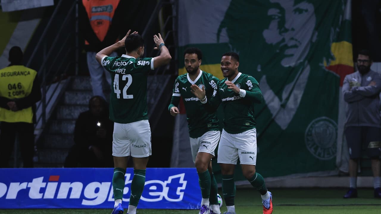 Torcedores comentam desempenho de titular do Palmeiras em confronto contra o Inter