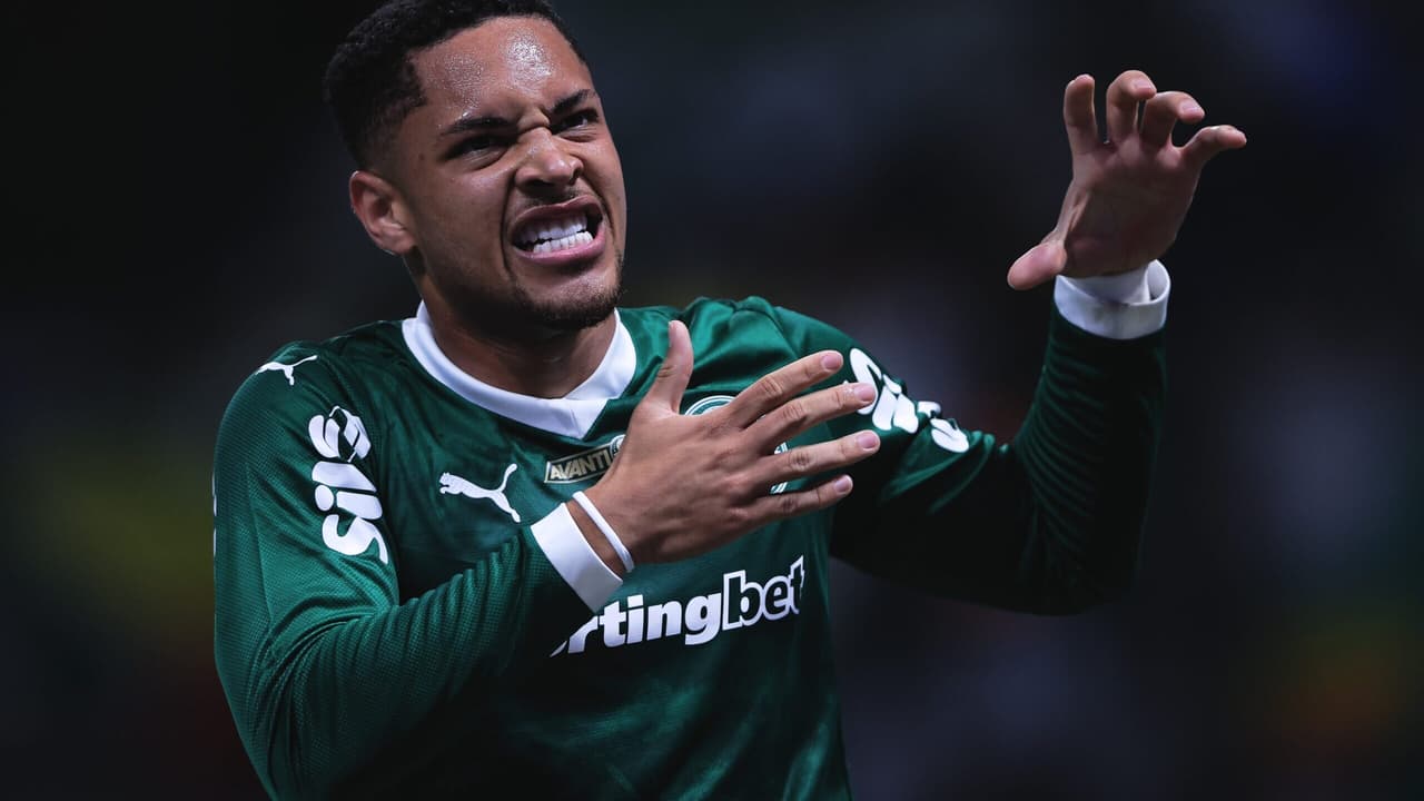 Vitor Roque fala sobre a chance de ser convocado para a Seleção Brasileira