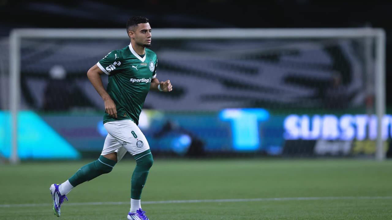 Rivais comentam sobre estreia de Andreas Pereira no Palmeiras: 