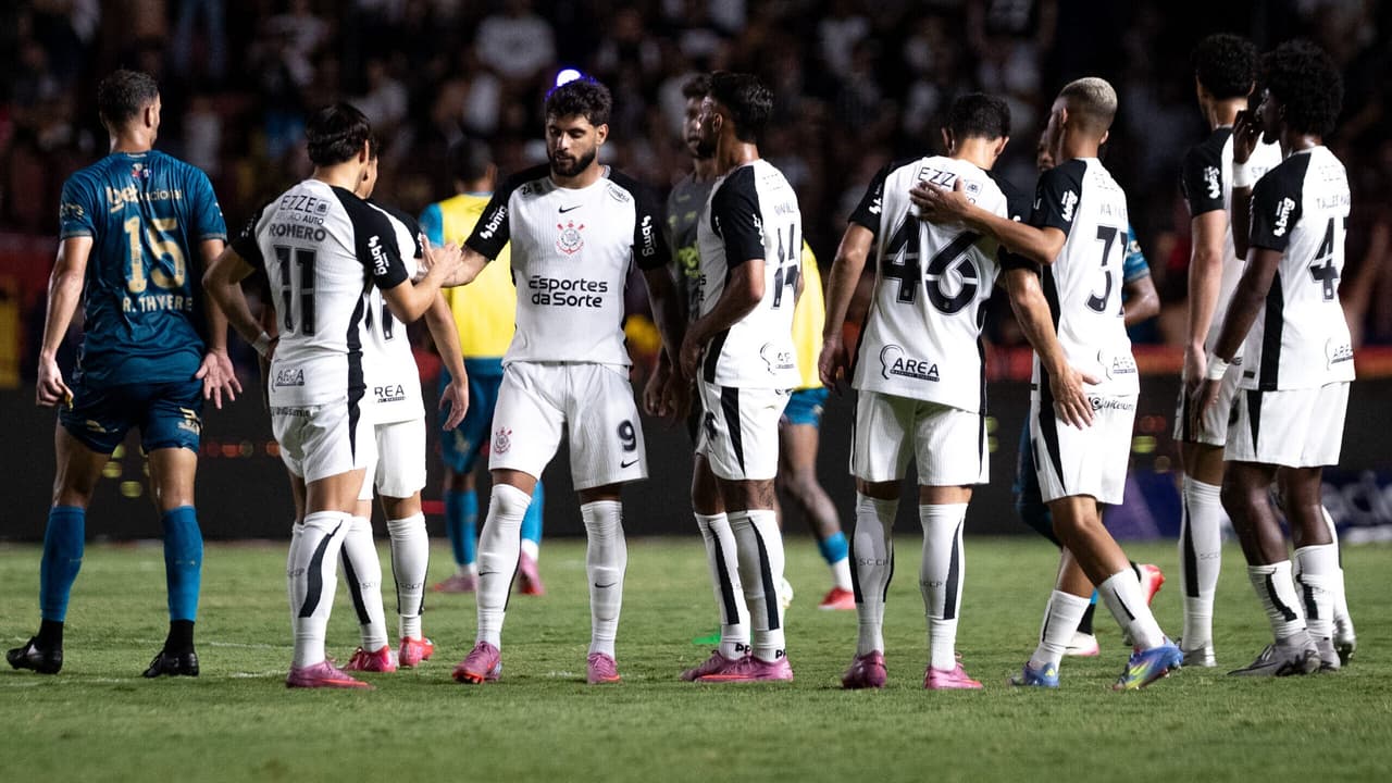 Derrota expõe dependência do Corinthians, e Dorival promete time competitivo
