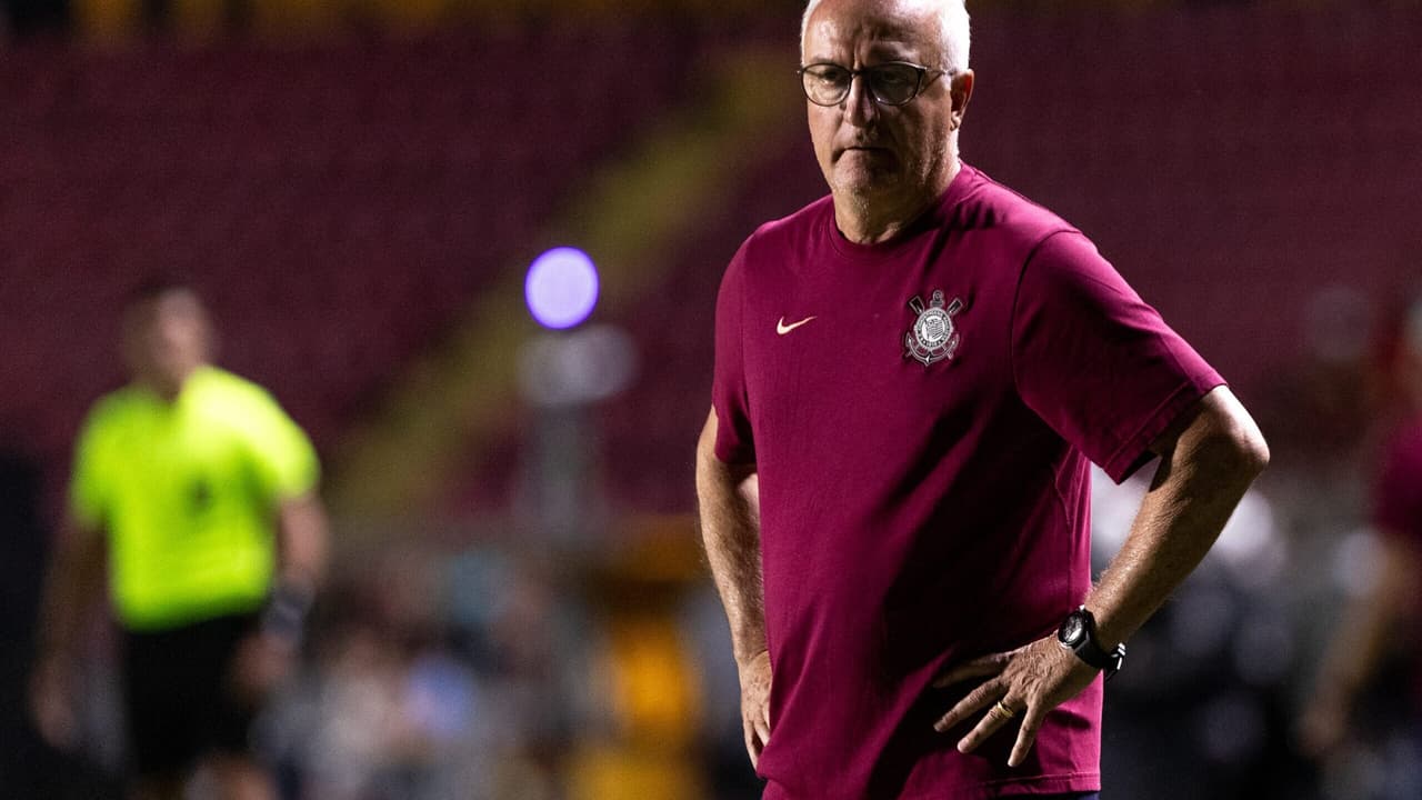 Dorival diz que falha do Corinthians mudou o jogo na derrota para o Sport