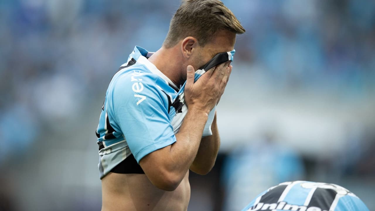 Arthur avalia reestreia pelo Grêmio com derrota para o Mirassol
