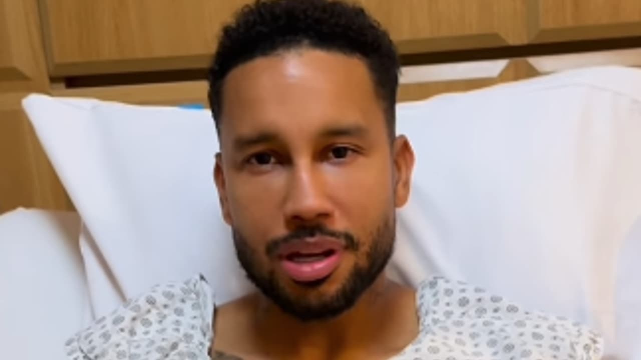 Jair passa por cirurgia no joelho e envia mensagem à torcida do Vasco
