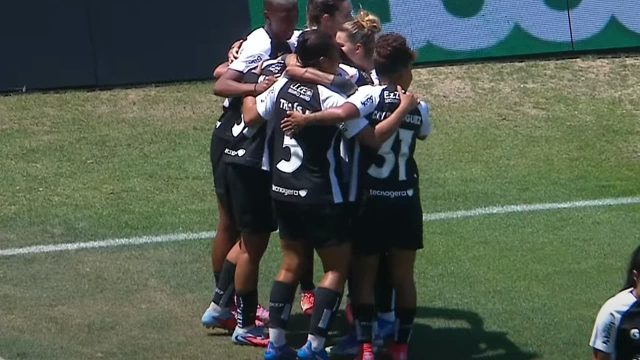 Corinthians conquista vitória sobre Santos e aumenta liderança no Paulistão Feminino