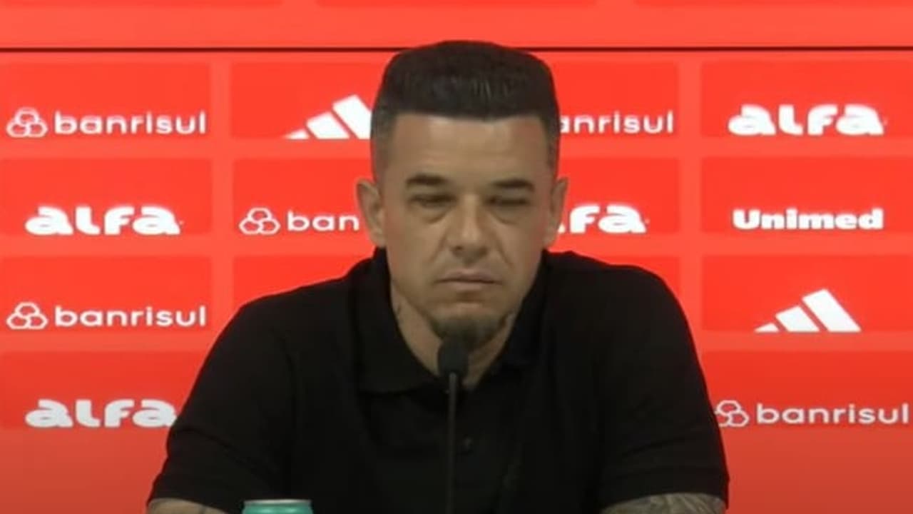 D’Alessandro se emociona ao pedir apoio ao Internacional