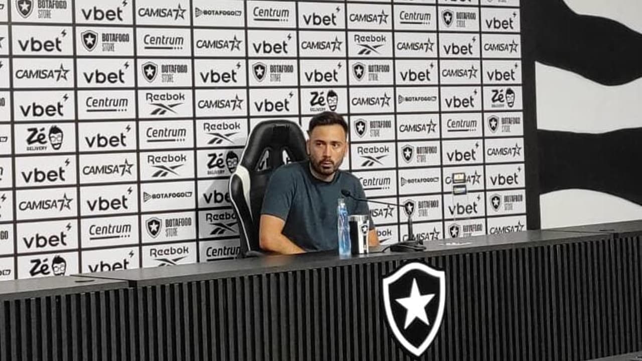 Davide Ancelotti indica problema do Botafogo após empate com Mirassol: 'Desaparecemos'