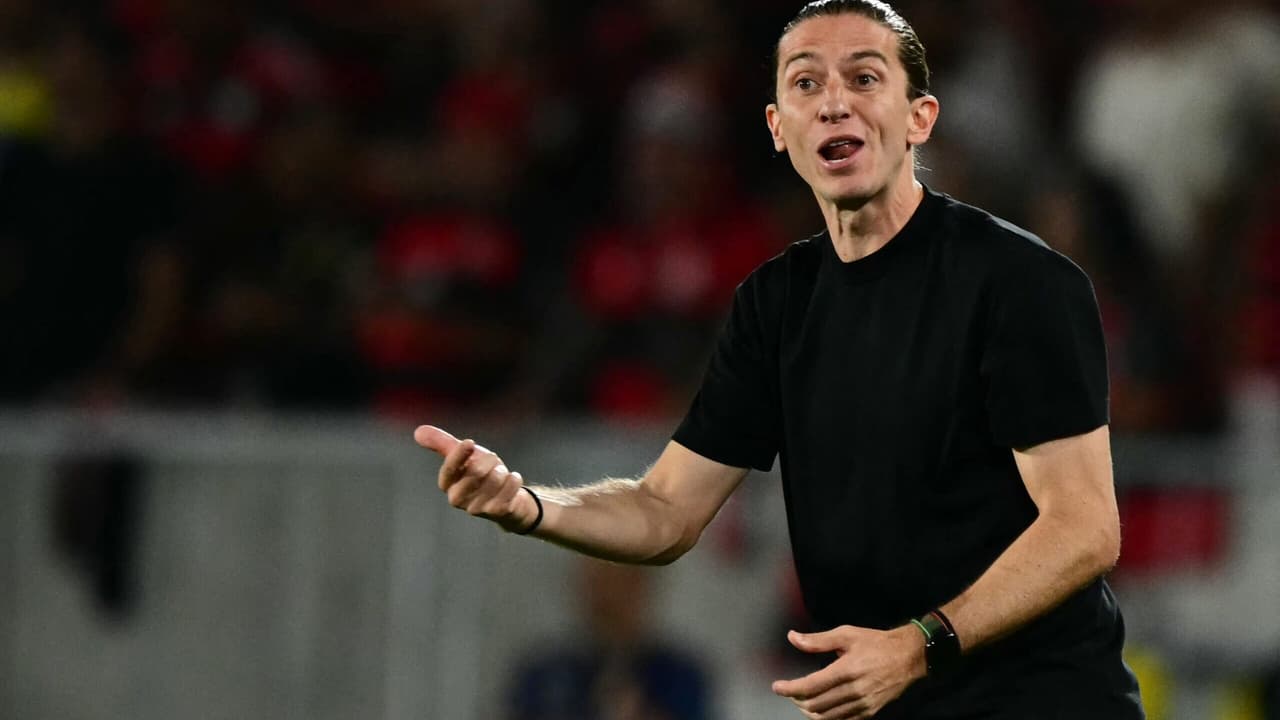Filipe Luís pede banimento de árbitro da Libertadores após polêmica vitória do Flamengo