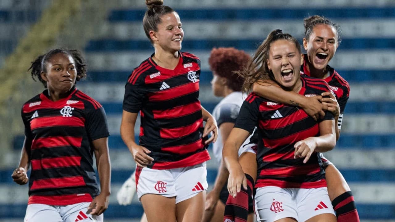 Zico convoca torcida do Flamengo para decisão do Brasileirão Feminino Sub-20