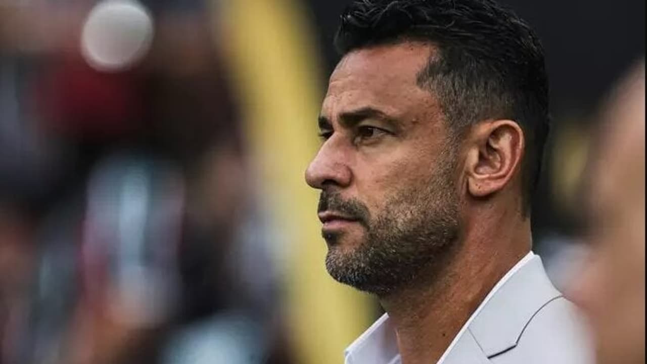 Fred posta vídeo como treinador e viraliza na torcida do Fluminense