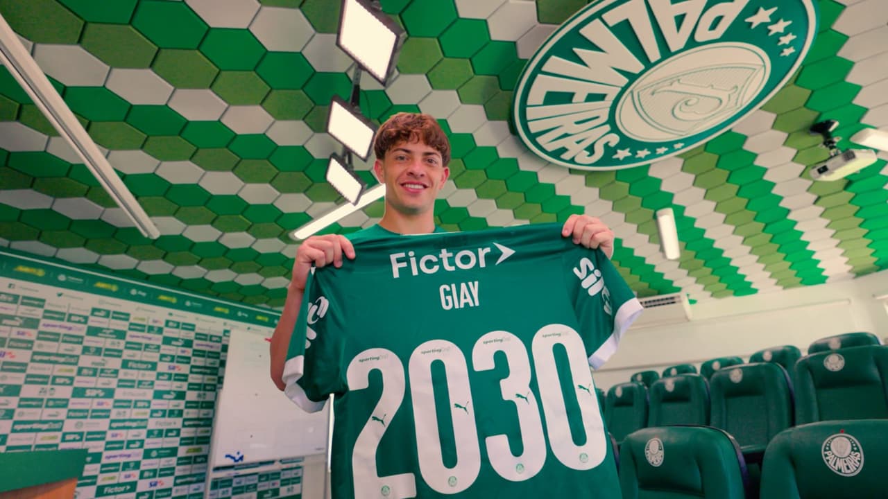 Giay renova contrato com o Palmeiras e fortalece seu futuro no clube