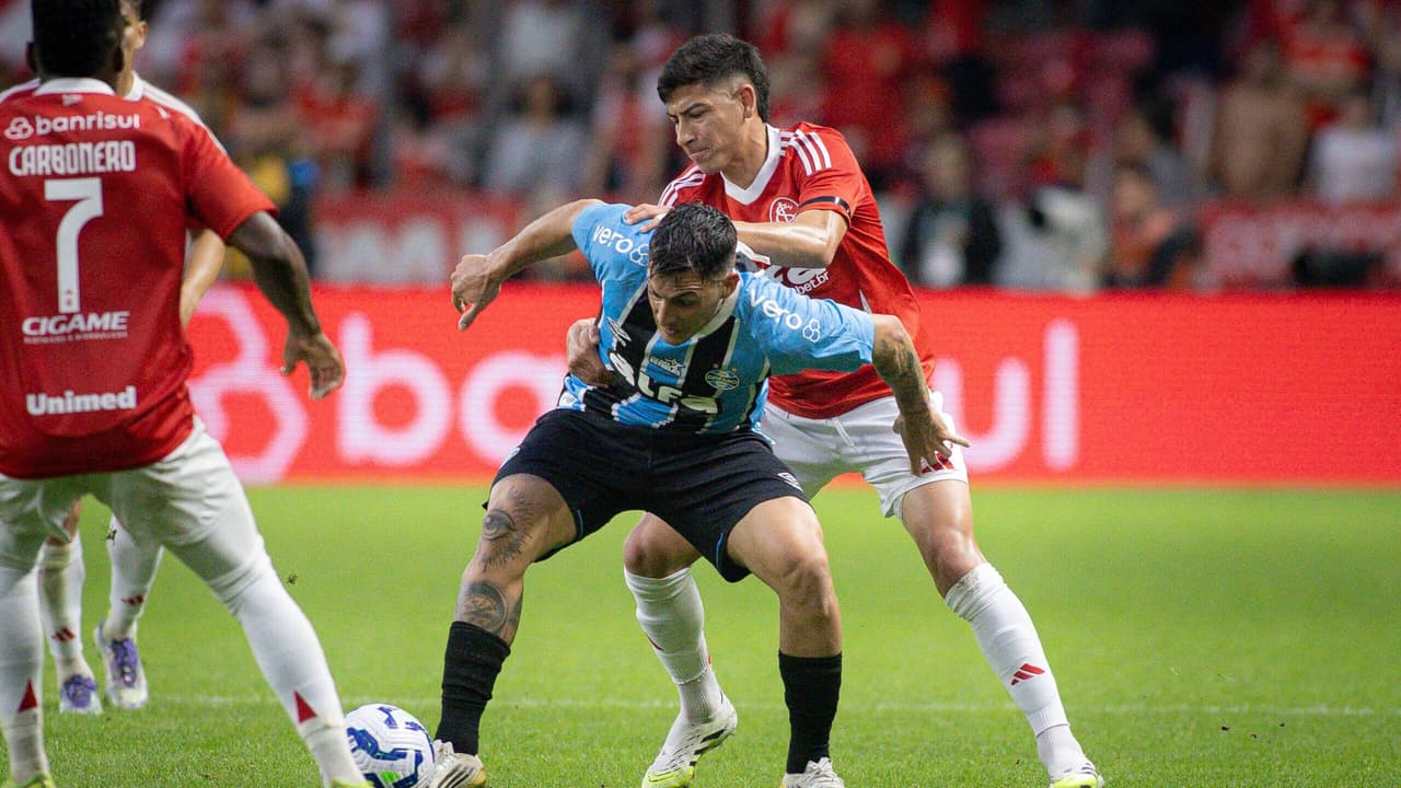 Atitude de jogador do Grêmio contra o Internacional viraliza: 'Loucura'