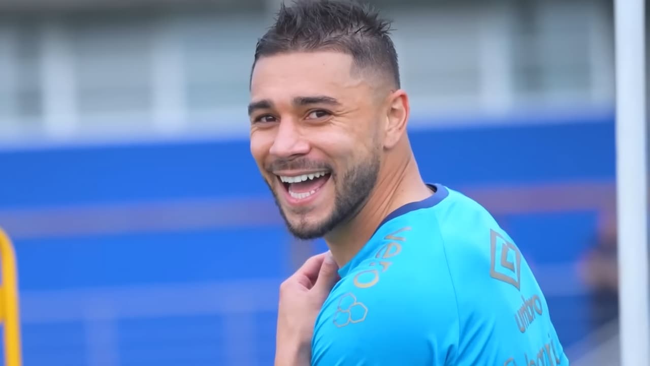 Em meio à Data Fifa, Grêmio se reapresenta com novidades