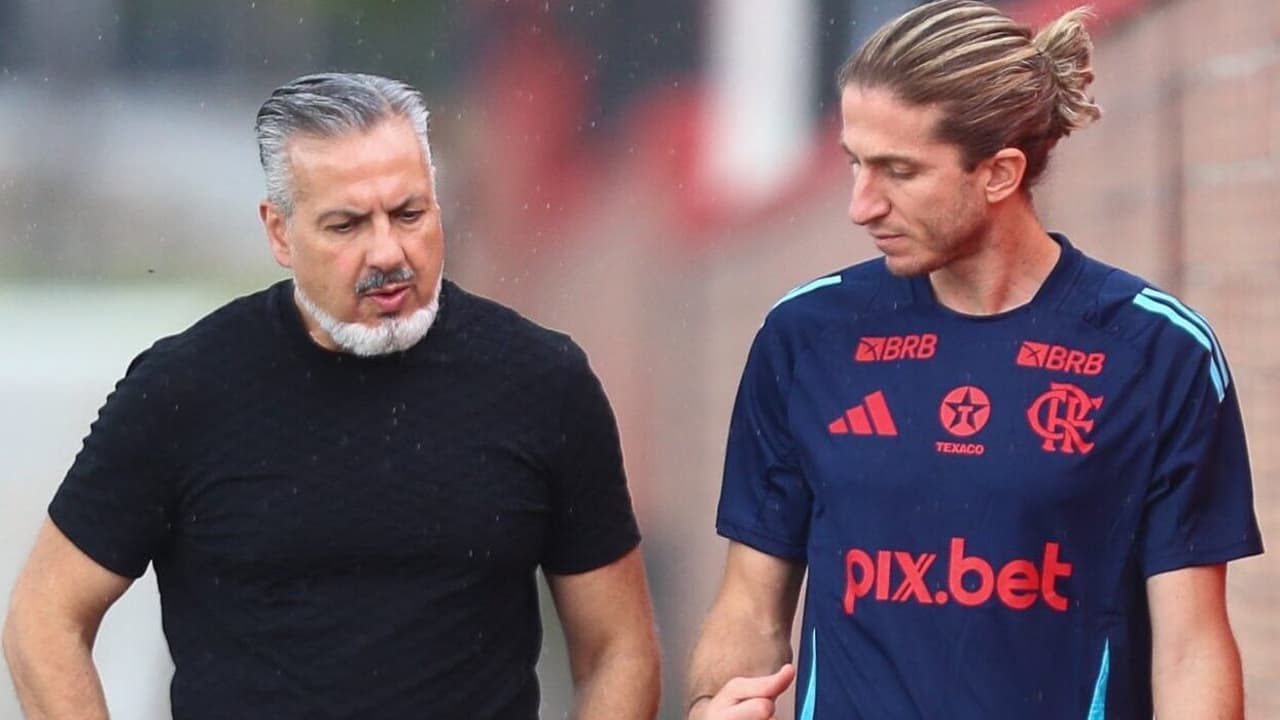 Ainda sem renovar com o Flamengo, Filipe Luís indica futuro