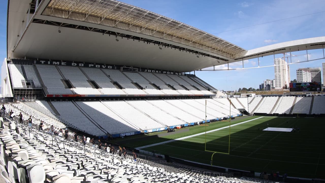 NFL atrai público 'de Corinthians' à Neo Química Arena; veja comparação