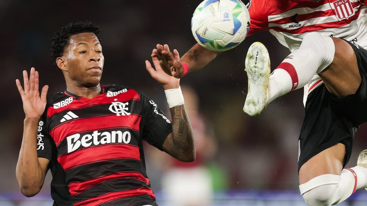 Plata se manifesta após expulsão na partida Flamengo x Estudiantes