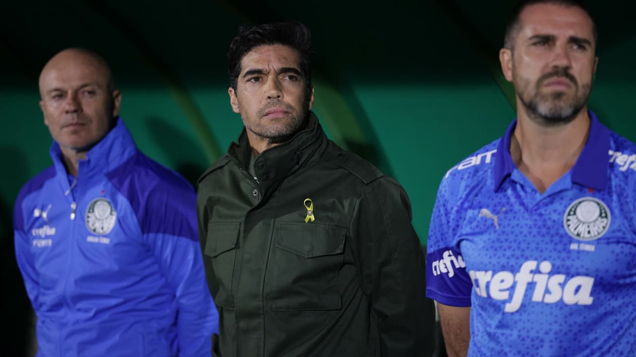 Auxiliares do Palmeiras comandam a equipe pela 33ª vez após suspensão de Abel