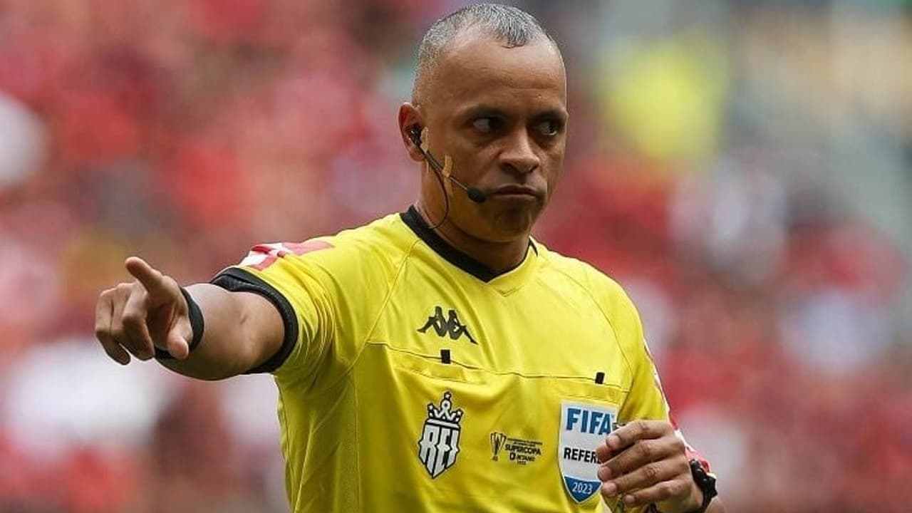 Ex-árbitro aponta erro grave da arbitragem em Corinthians x Flamengo