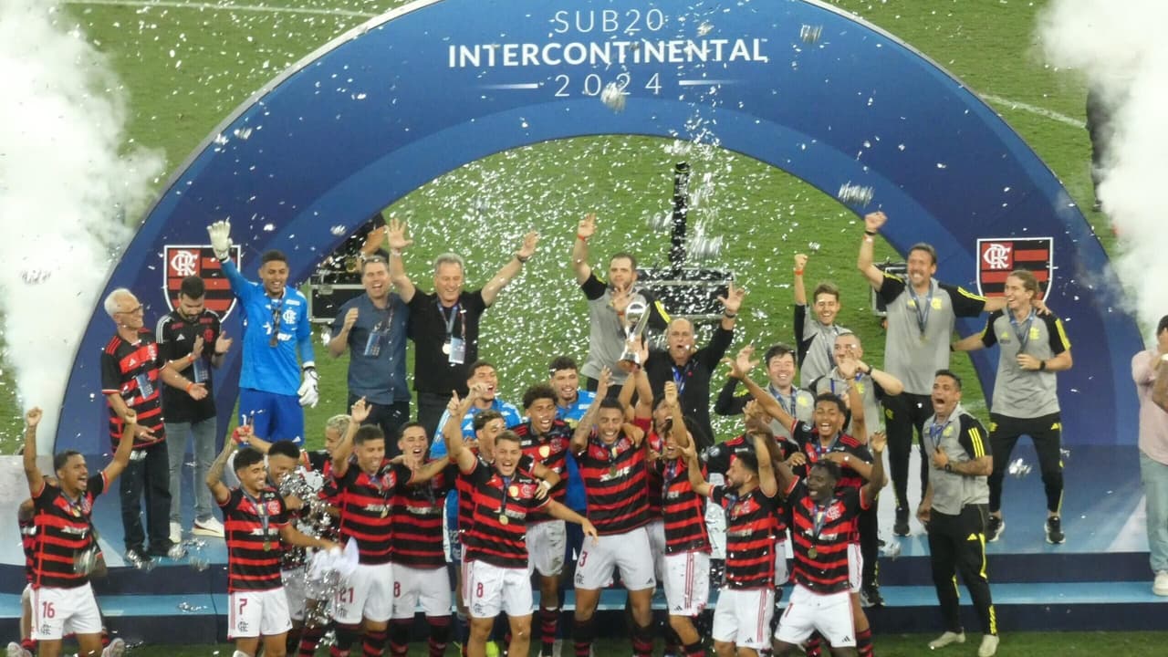 Flamengo confirma saída de joia para clube italiano em transferência anunciada