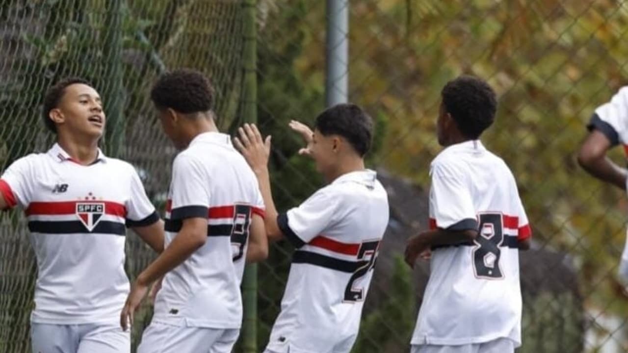 São Paulo vive final de semana perfeito nas categorias de base