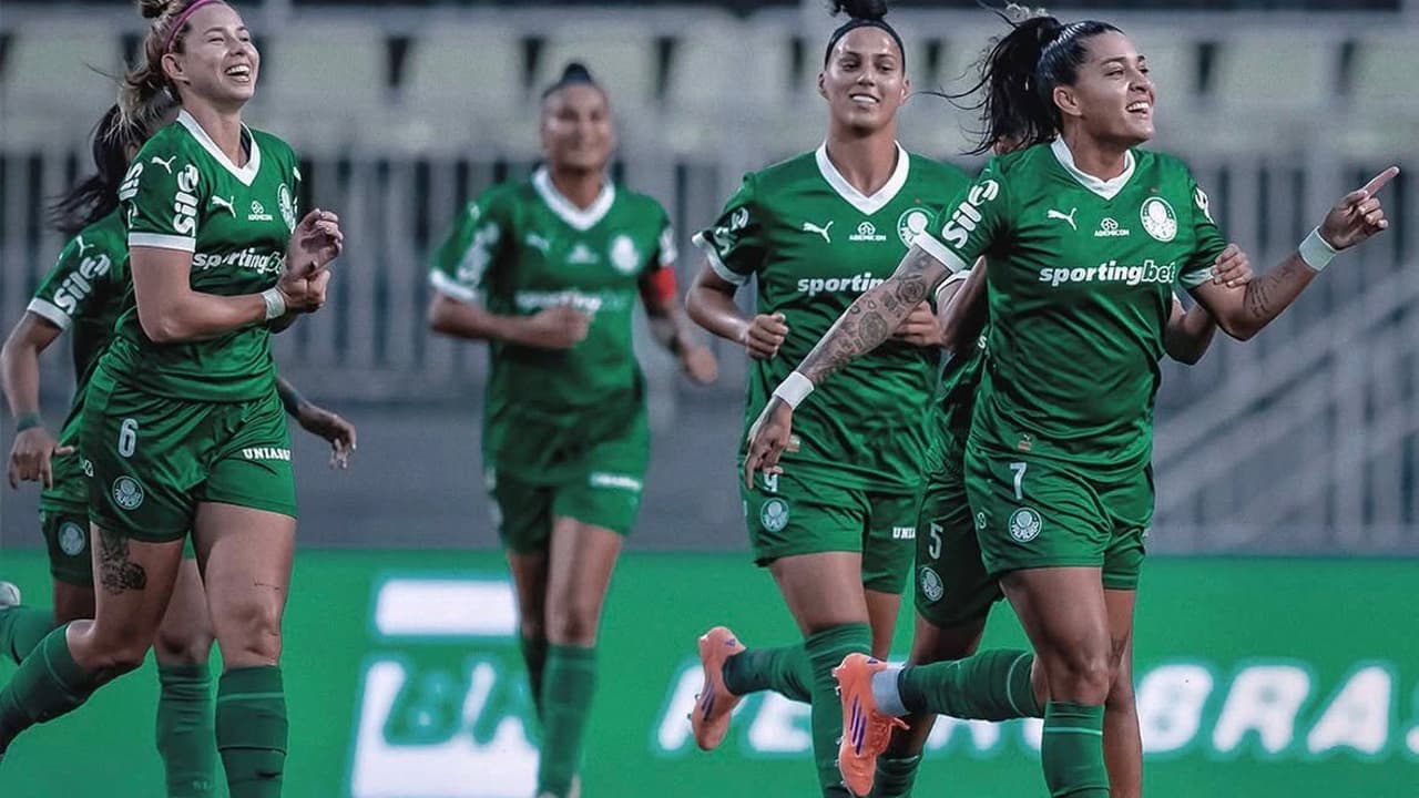 Brena se destaca e Palmeiras derrota São Paulo no Paulistão Feminino