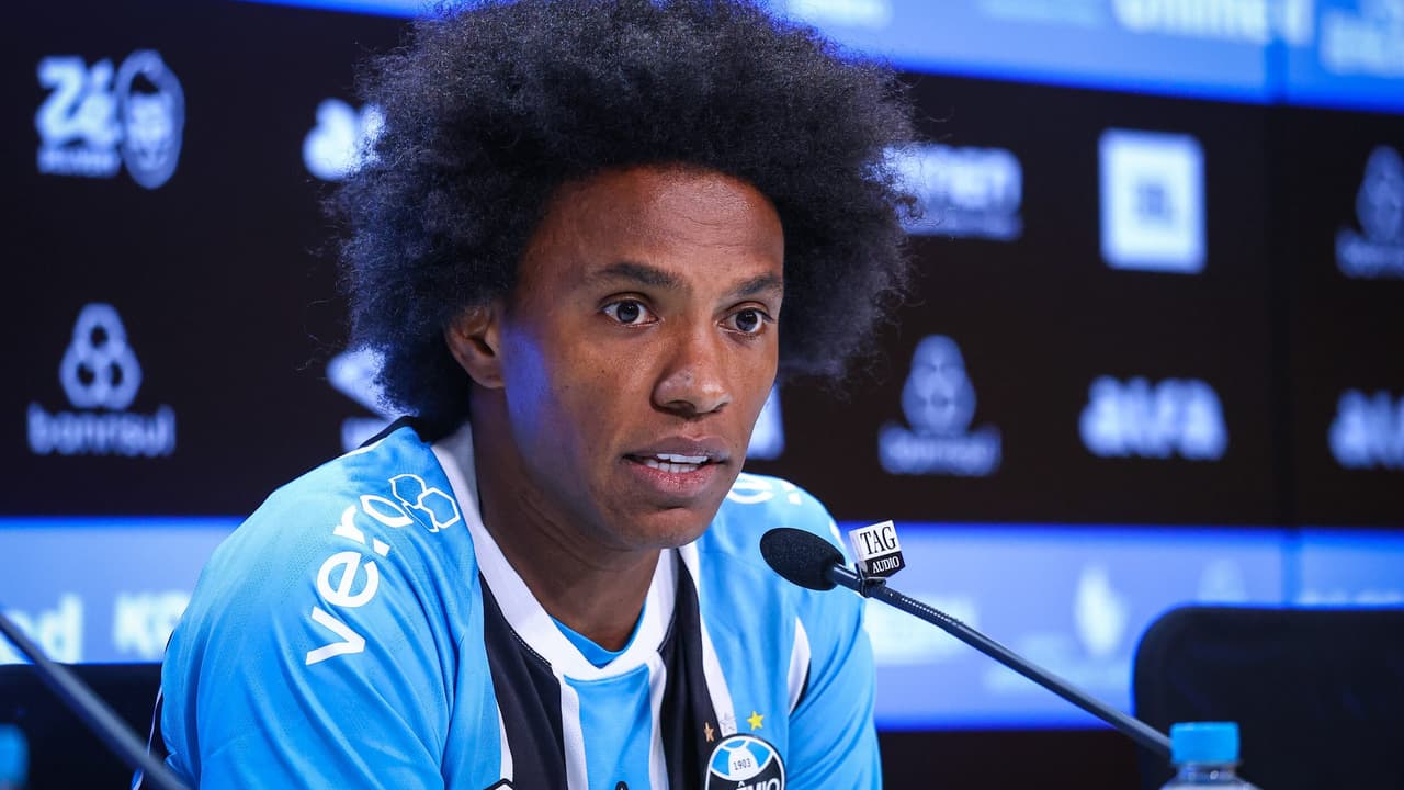 Reforço do Grêmio, Willian releva idade avançada: 'só um número'