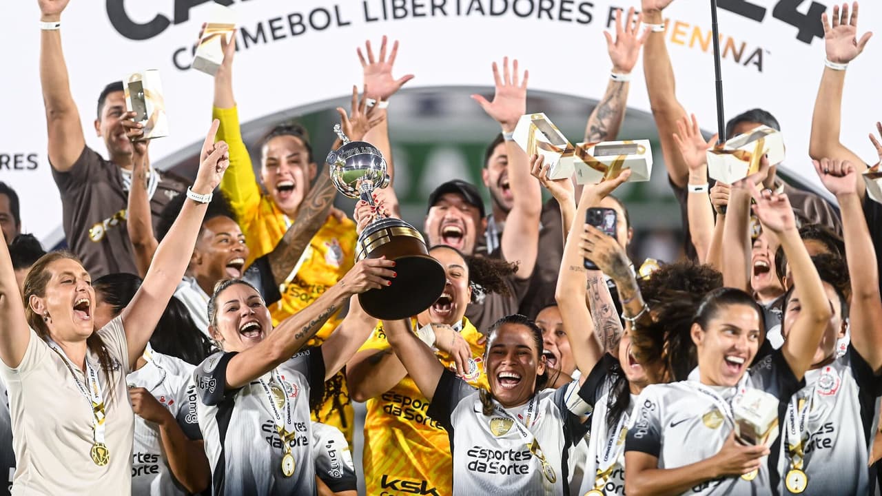 Corinthians divulga lista das 23 jogadoras inscritas na Libertadores Feminina 2023