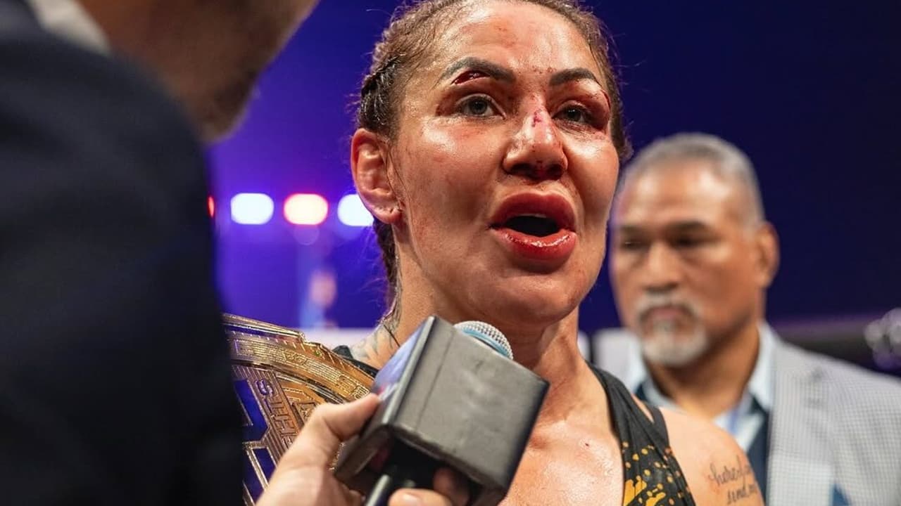 PFL terá defesa de cinturão de Cris Cyborg e desafio de brasileiro