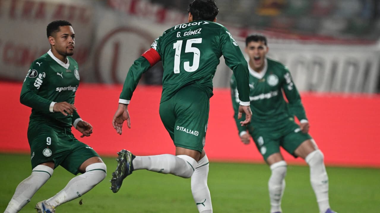 Palmeiras investe R$ 700 mi em novo elenco, mas mantém pilares entre titulares