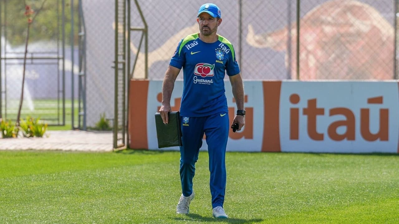 Jogadores de Flamengo, Vasco e Botafogo se destacam em treino da Seleção Sub-20