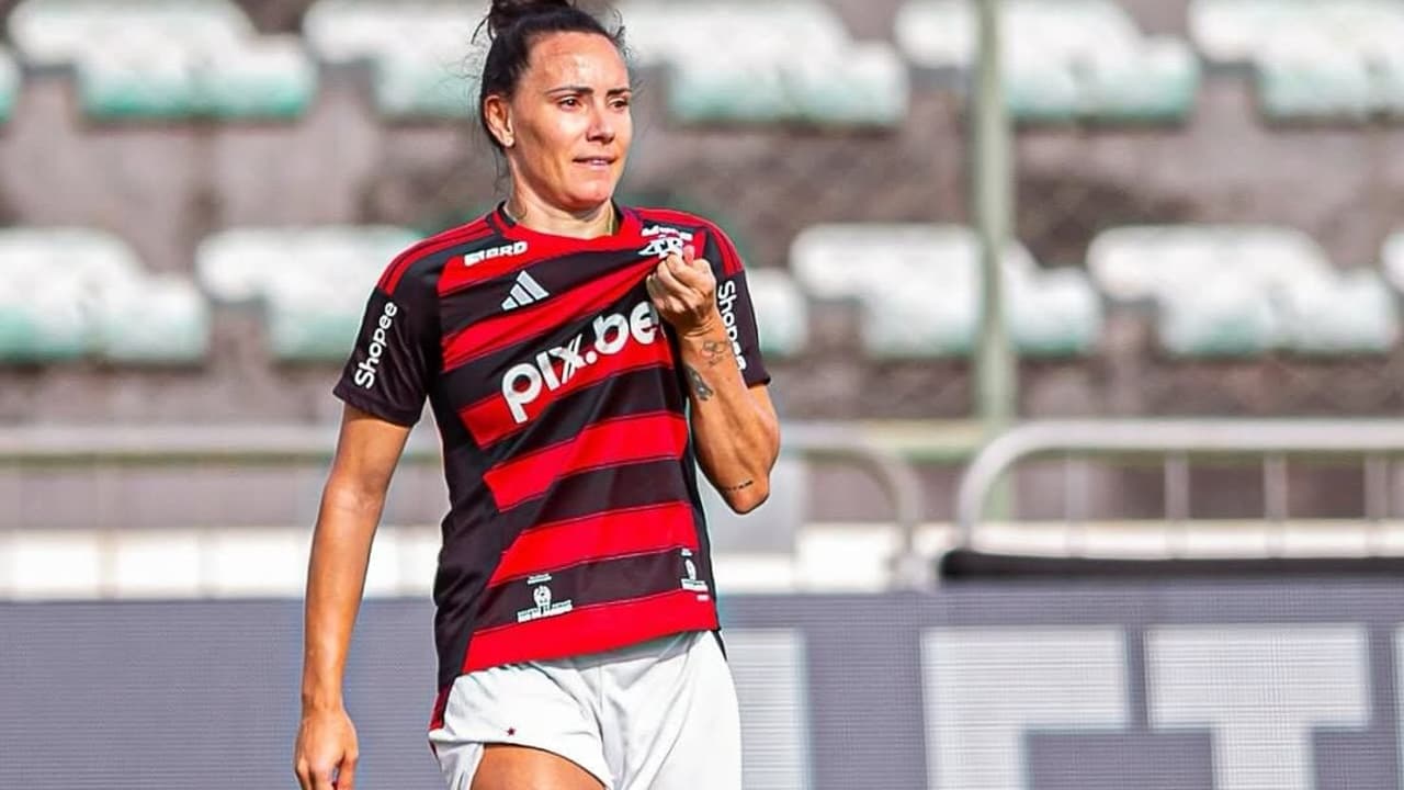 Jucinara reconhece favoritismo no Carioca e se manifesta sobre o Flamengo