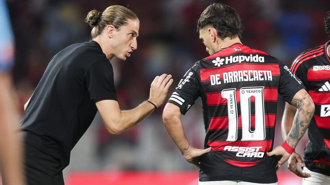 Flamengo e Palmeiras: Jornalista prevê drama e agita o G4 do Brasileirão!