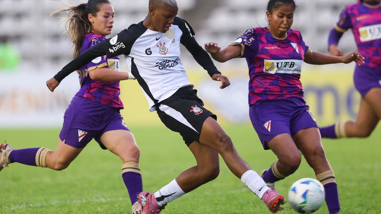 Jhonson comenta sobre a escolha do Corinthians na Libertadores