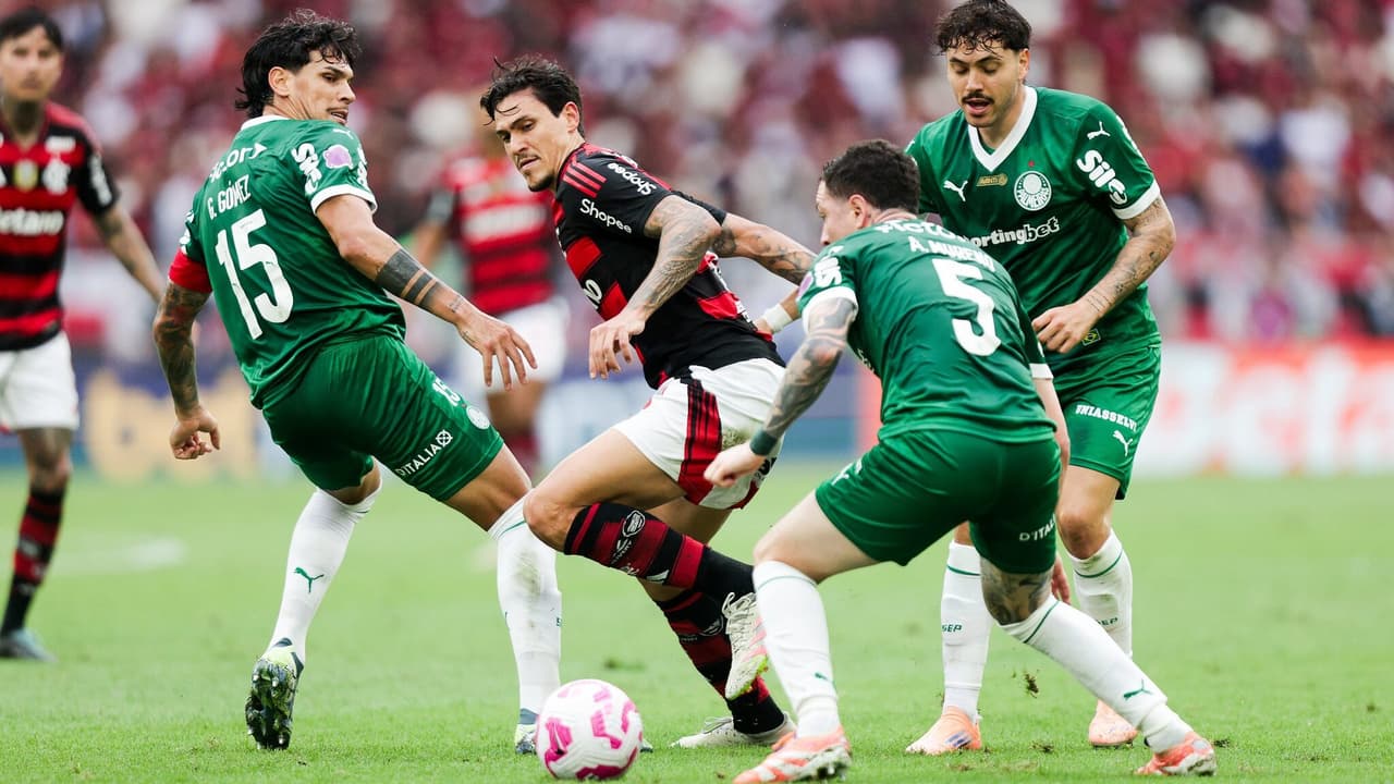 Palmeiras e Flamengo duelam na final da Libertadores, com R$ 10 milhões em premiação em jogo!